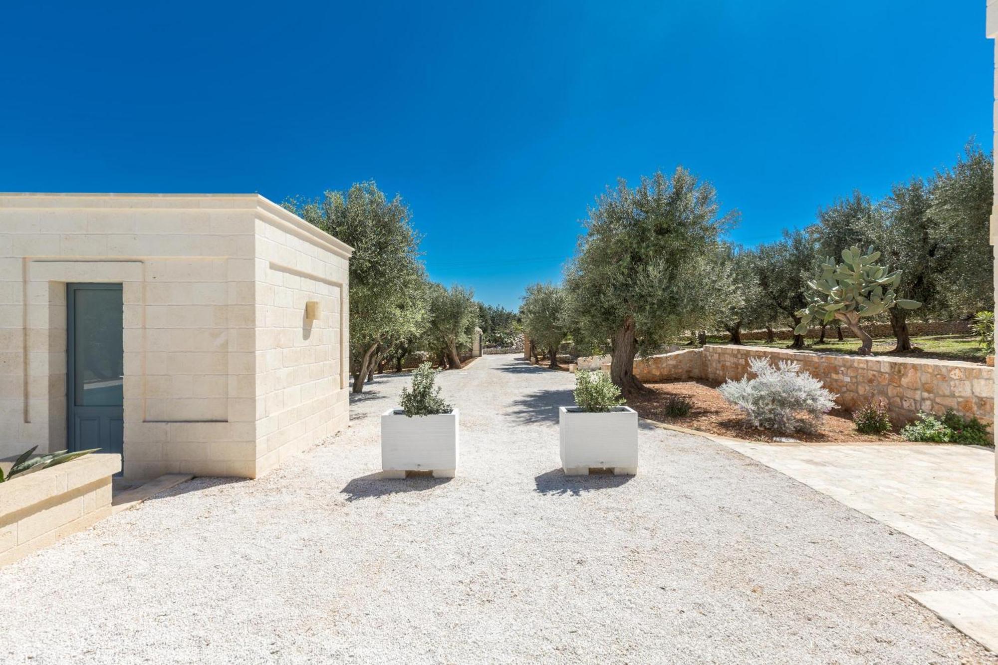 Trulli Ulivo Di Puglia By Barbarhouse Villa Selva Di Fasano Bagian luar foto