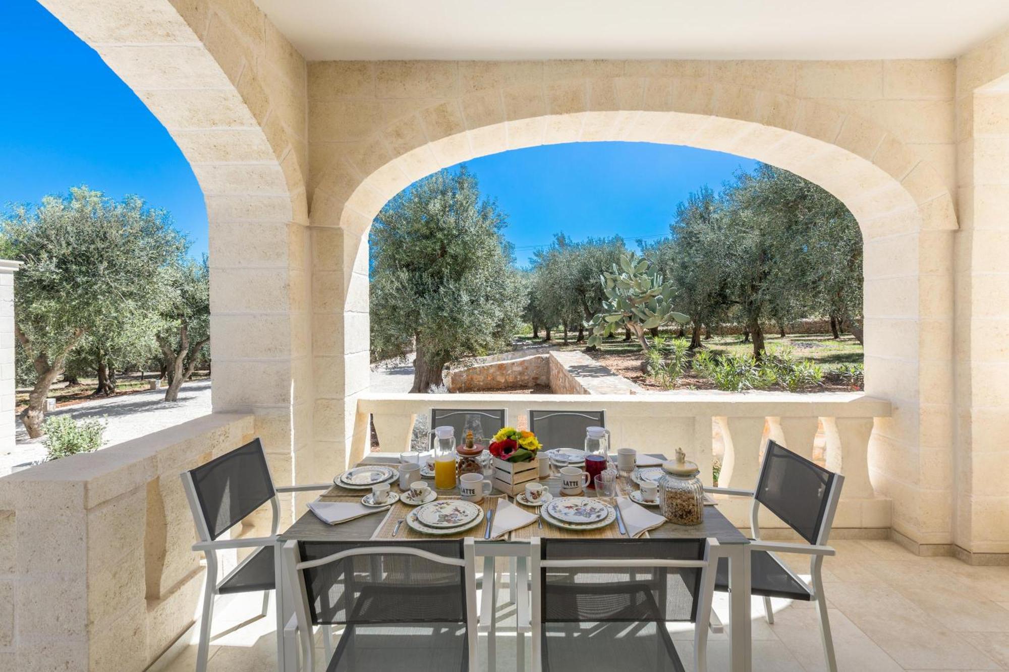 Trulli Ulivo Di Puglia By Barbarhouse Villa Selva Di Fasano Bagian luar foto